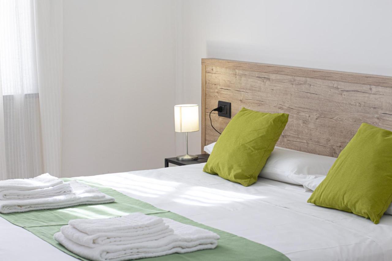 Hotel Tornielli 9 By Lvg Hotel Collection Novara Eksteriør bilde