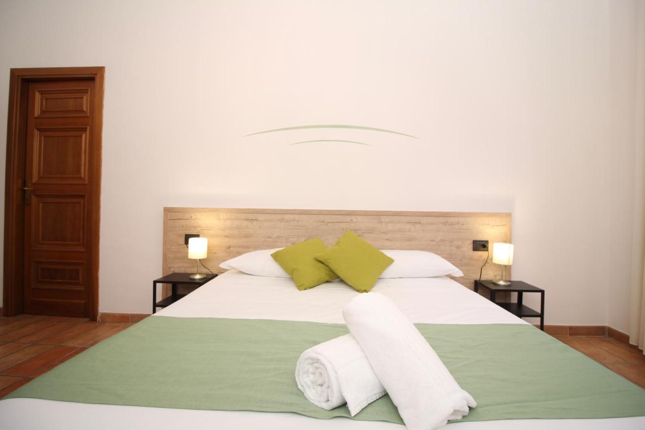 Hotel Tornielli 9 By Lvg Hotel Collection Novara Eksteriør bilde