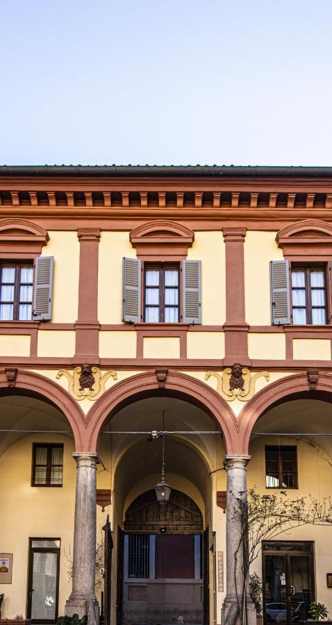 Hotel Tornielli 9 By Lvg Hotel Collection Novara Eksteriør bilde