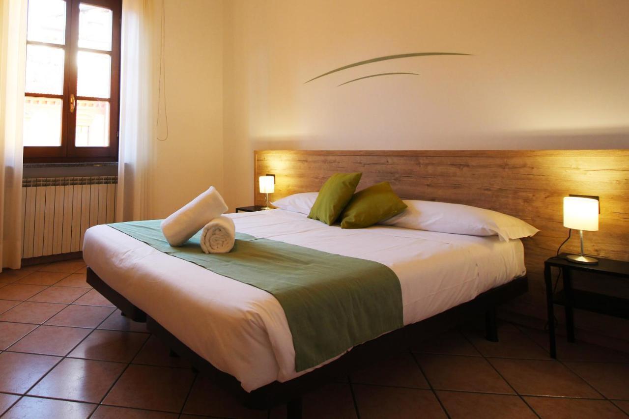 Hotel Tornielli 9 By Lvg Hotel Collection Novara Eksteriør bilde