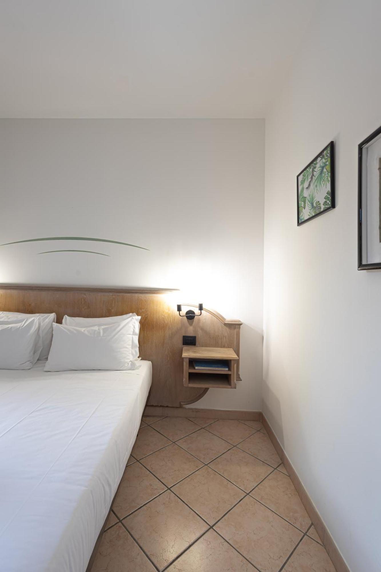Hotel Tornielli 9 By Lvg Hotel Collection Novara Eksteriør bilde