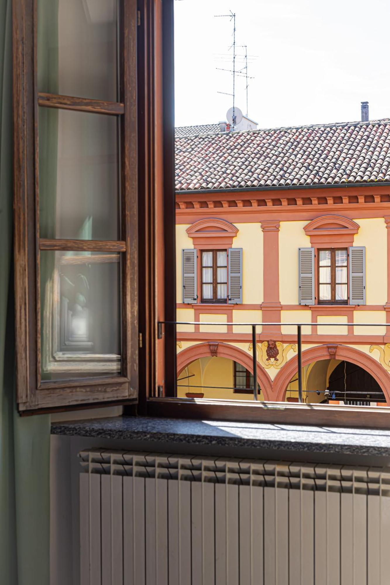 Hotel Tornielli 9 By Lvg Hotel Collection Novara Eksteriør bilde