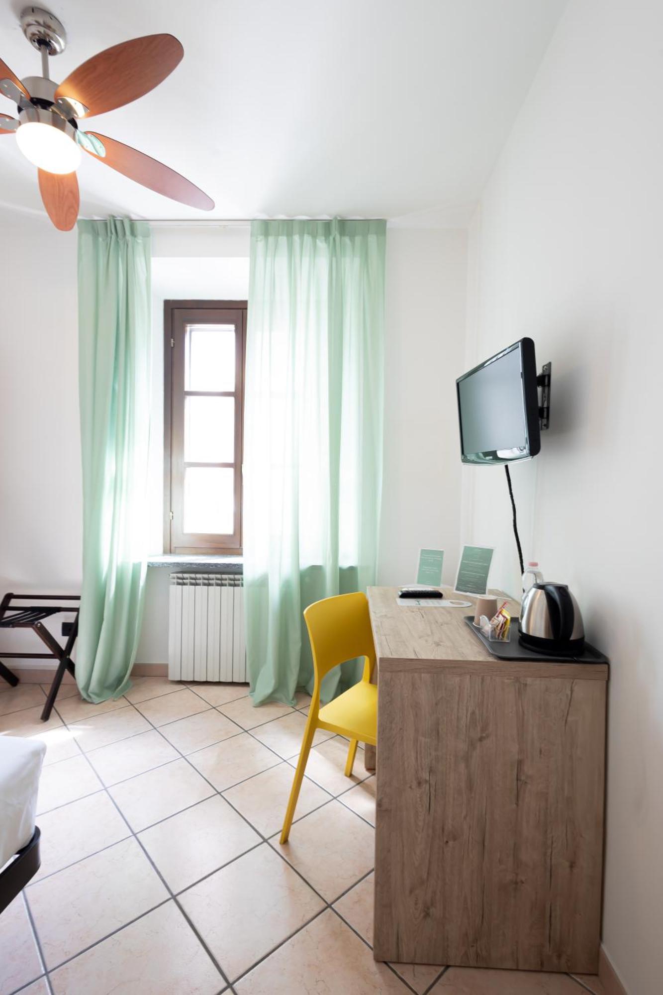 Hotel Tornielli 9 By Lvg Hotel Collection Novara Eksteriør bilde